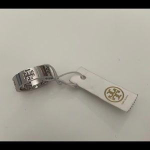 COPY - Tory Burch logo ring!
